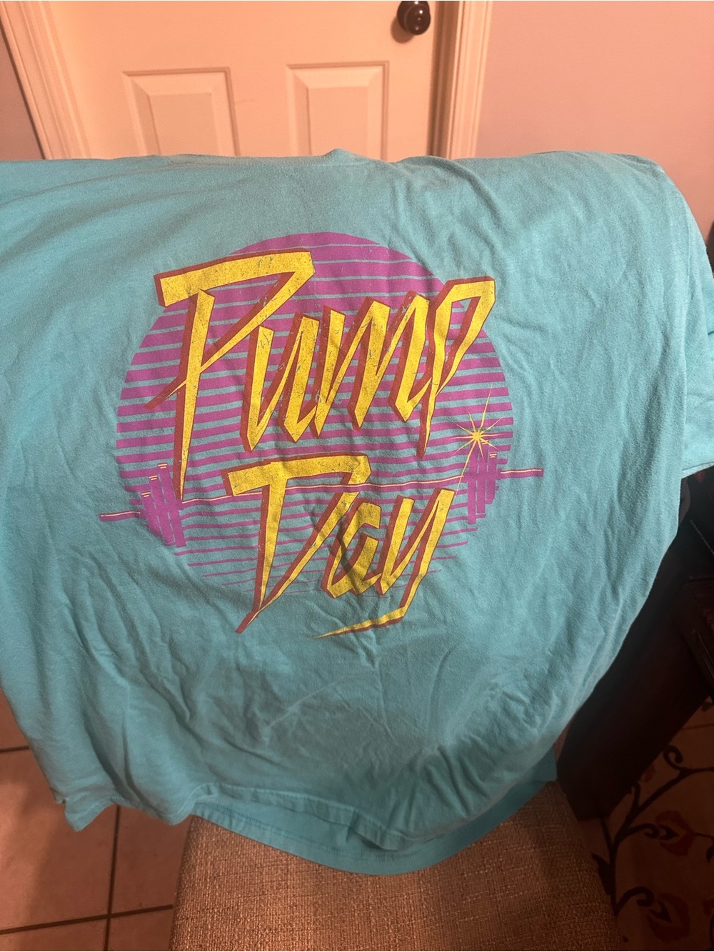 Men’s grunt style Aqua Tee with Pink and Yellow Graphic